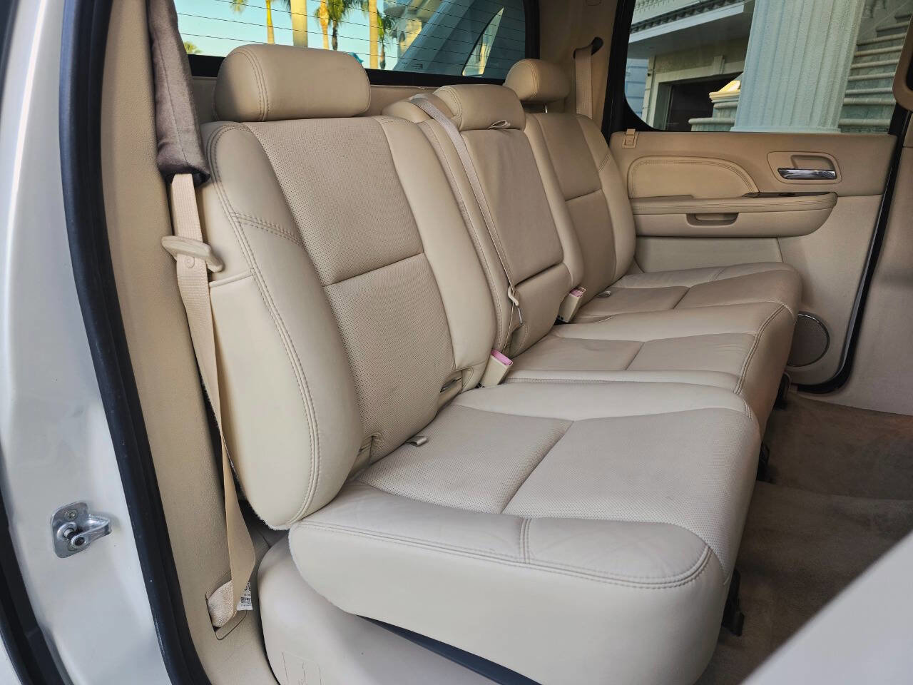 Used 2007 Cadillac Escalade EXT w/ Information Package image 68