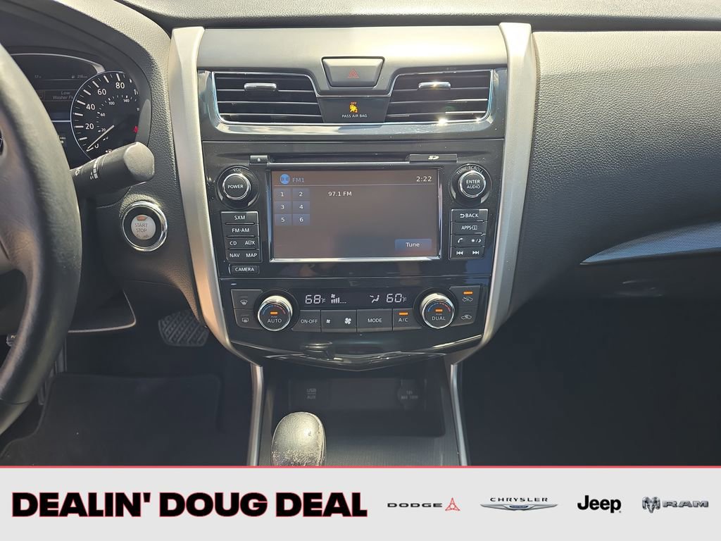 Used 2015 Nissan Altima 2.5 SL w/ Technology Package FWD image 19