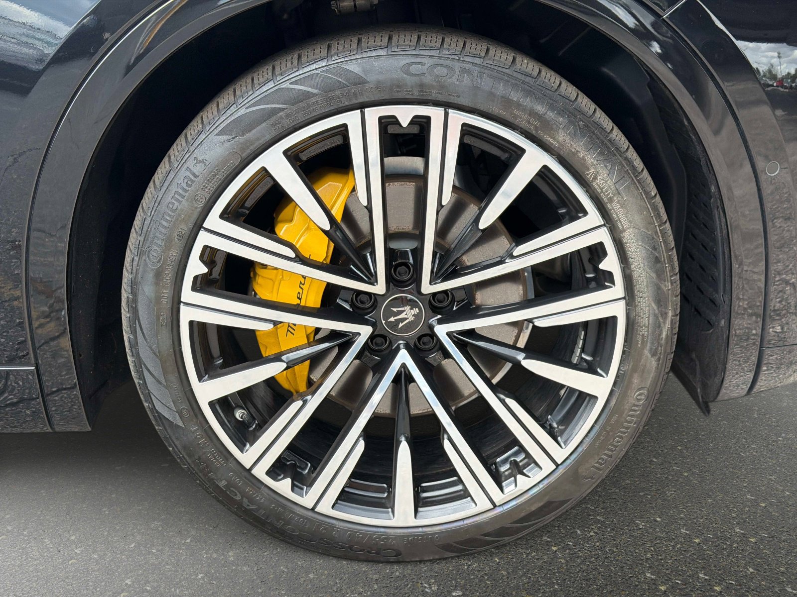 Used 2023 Maserati Grecale Modena image 11