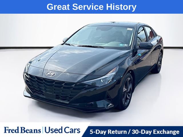 Used 2023 Hyundai Elantra SEL w/ Convenience Package image 3