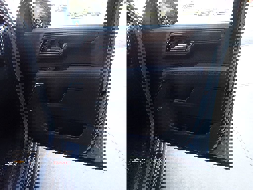 New 2026 GMC Yukon Denali w/ Denali Reserve Package image 30