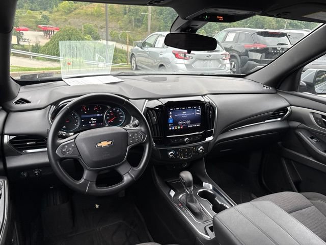 Used 2023 Chevrolet Traverse LT AWD/4WD image 11