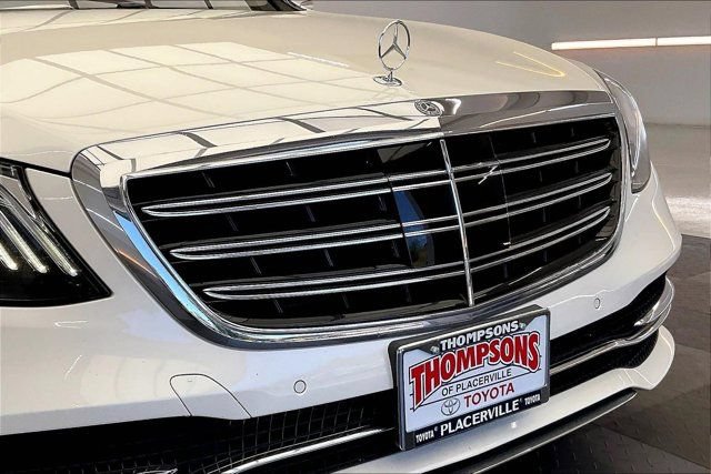 Used 2019 Mercedes-Benz S 560 Sedan image 31