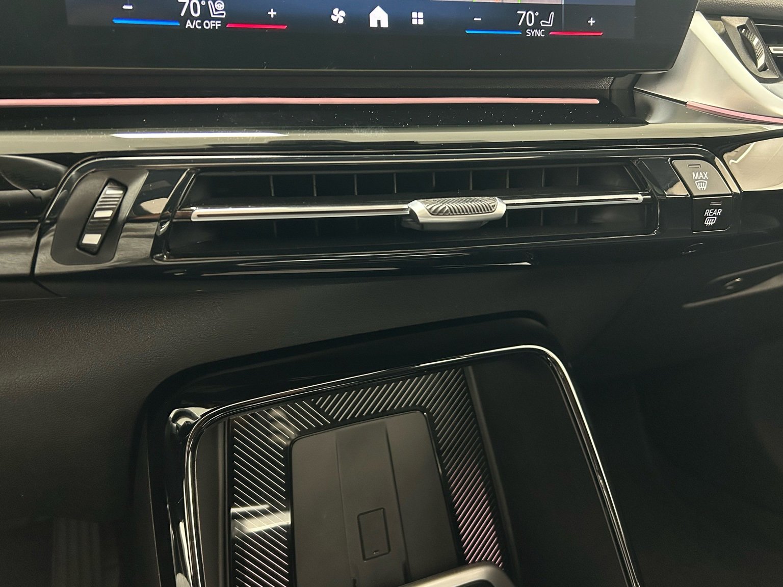 Used 2025 BMW X1 xDrive28i image 18