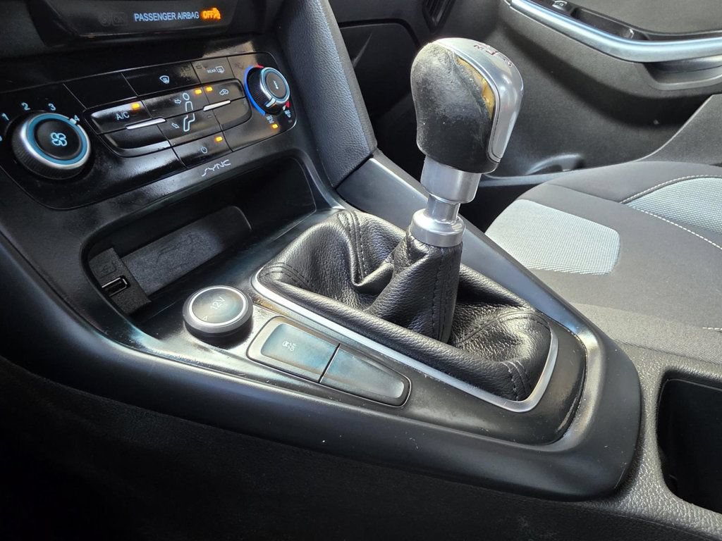 Used 2016 Ford Focus ST FWD image 20
