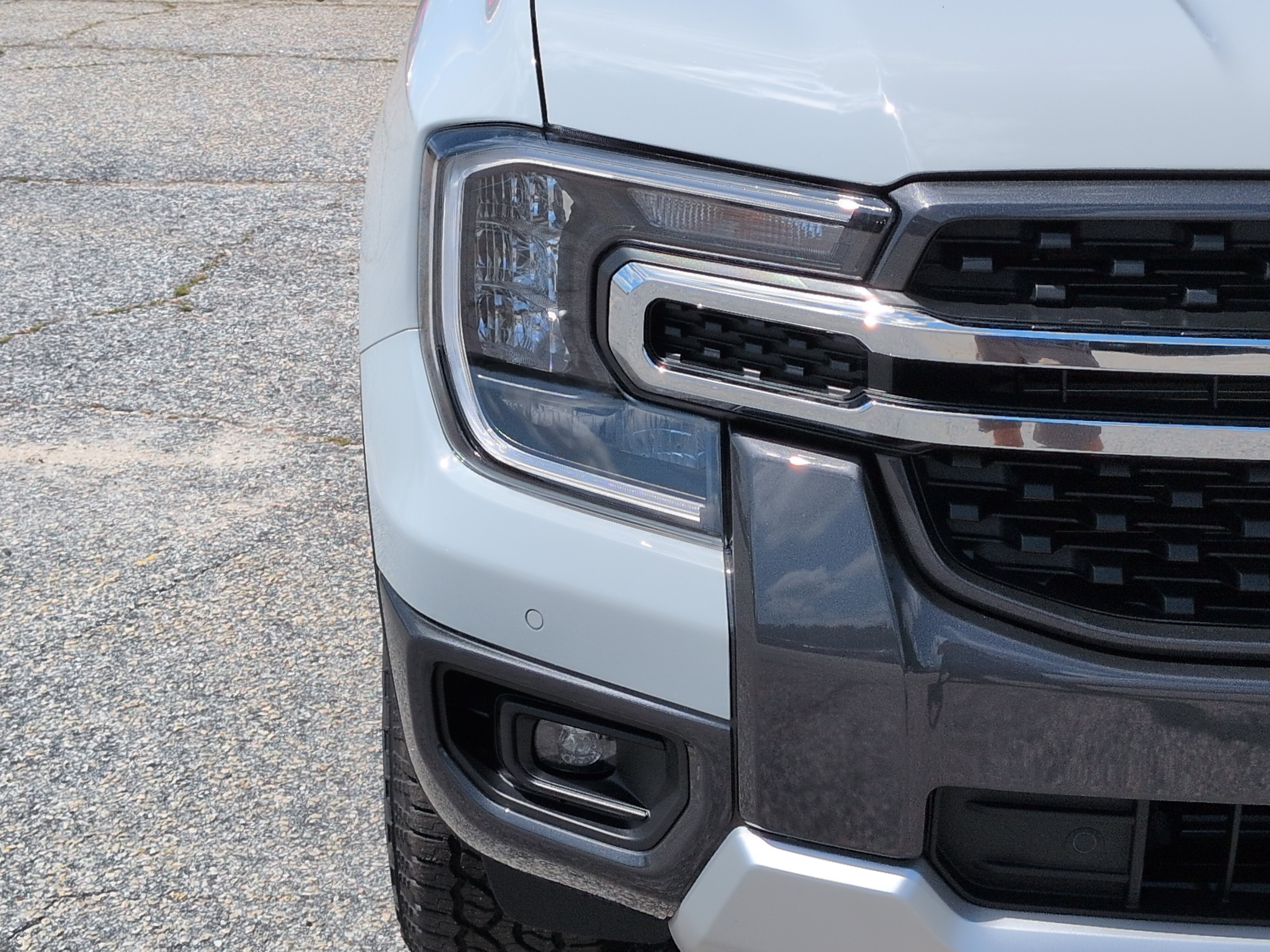 New 2026 Ford Ranger Lariat w/ FX4 Off-Road Package AWD/4WD image 8
