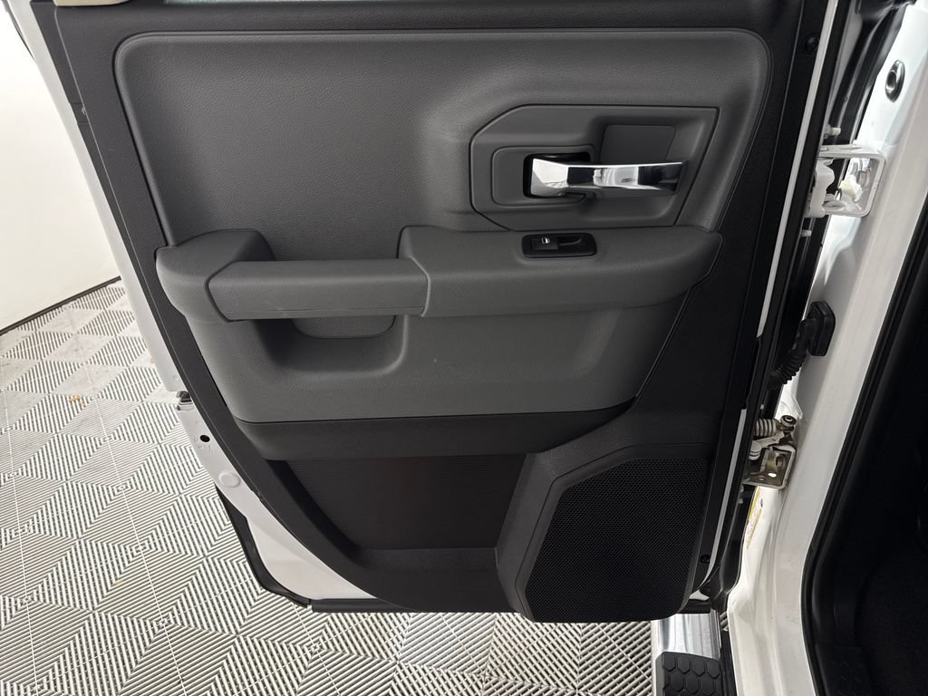 Used 2016 RAM 1500 Big Horn RWD image 12