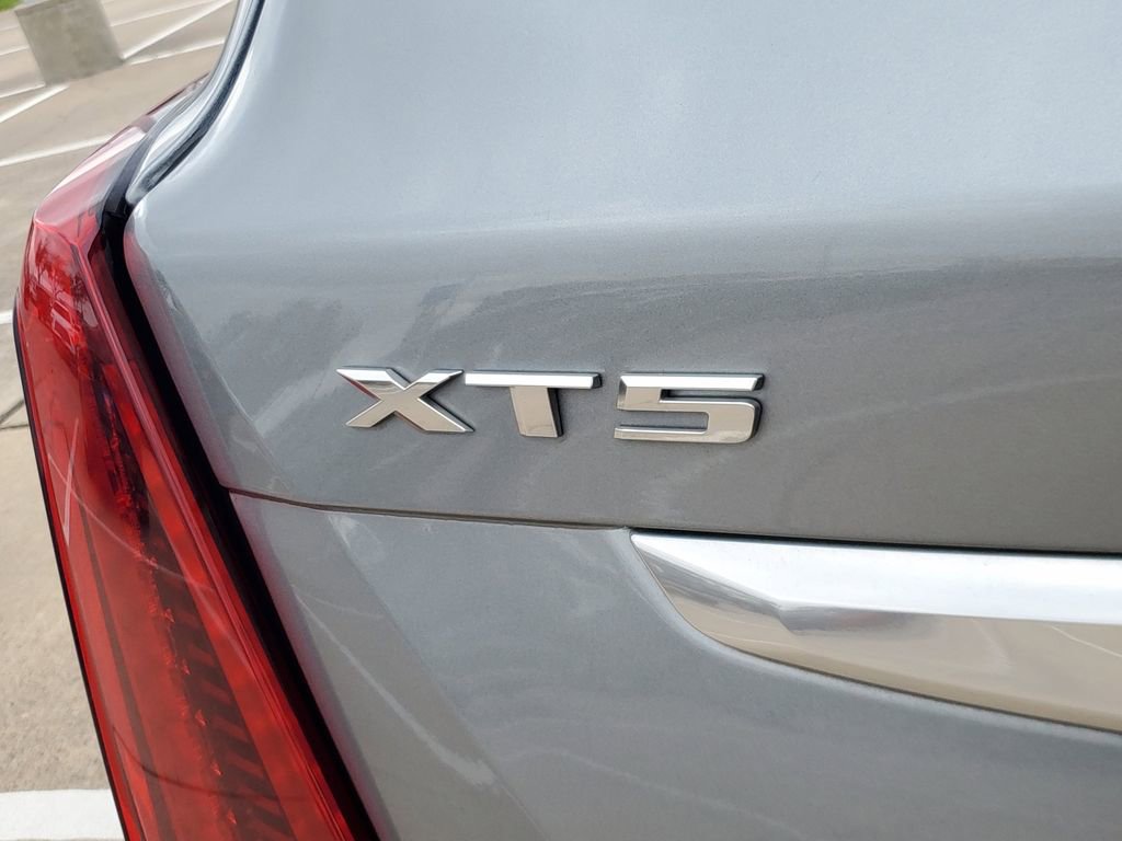 Used 2024 Cadillac XT5 Premium Luxury image 6