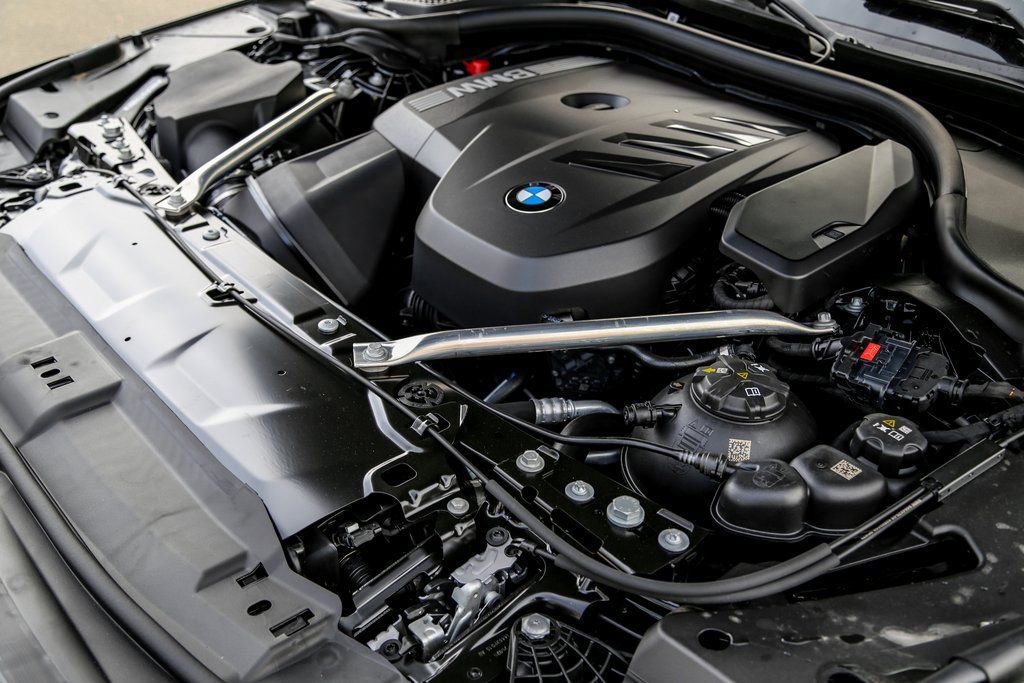 Used 2026 BMW 530i xDrive 530i xDrive w/ M Sport Package image 24