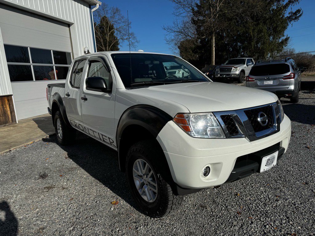 Used 2016 Nissan Frontier SV AWD/4WD image 3
