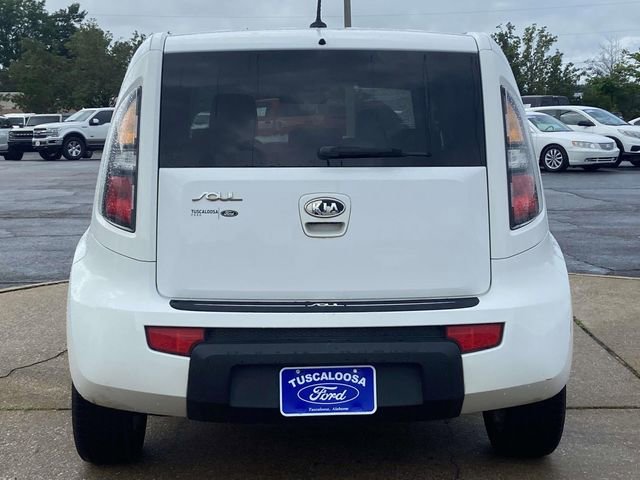 Used 2010 Kia Soul + w/ Audio Pkg FWD image 3