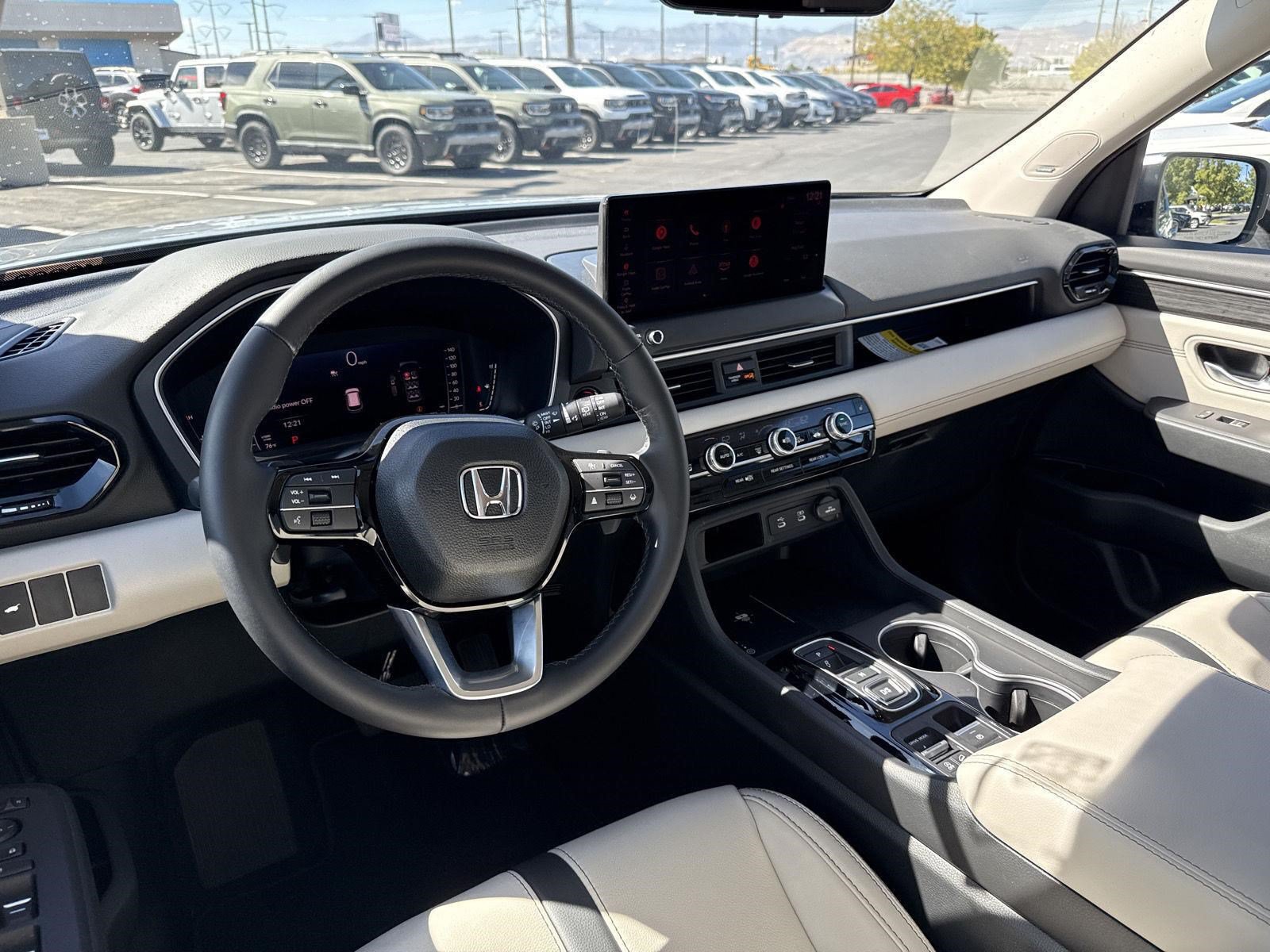 Certified 2026 Honda Pilot Touring image 19