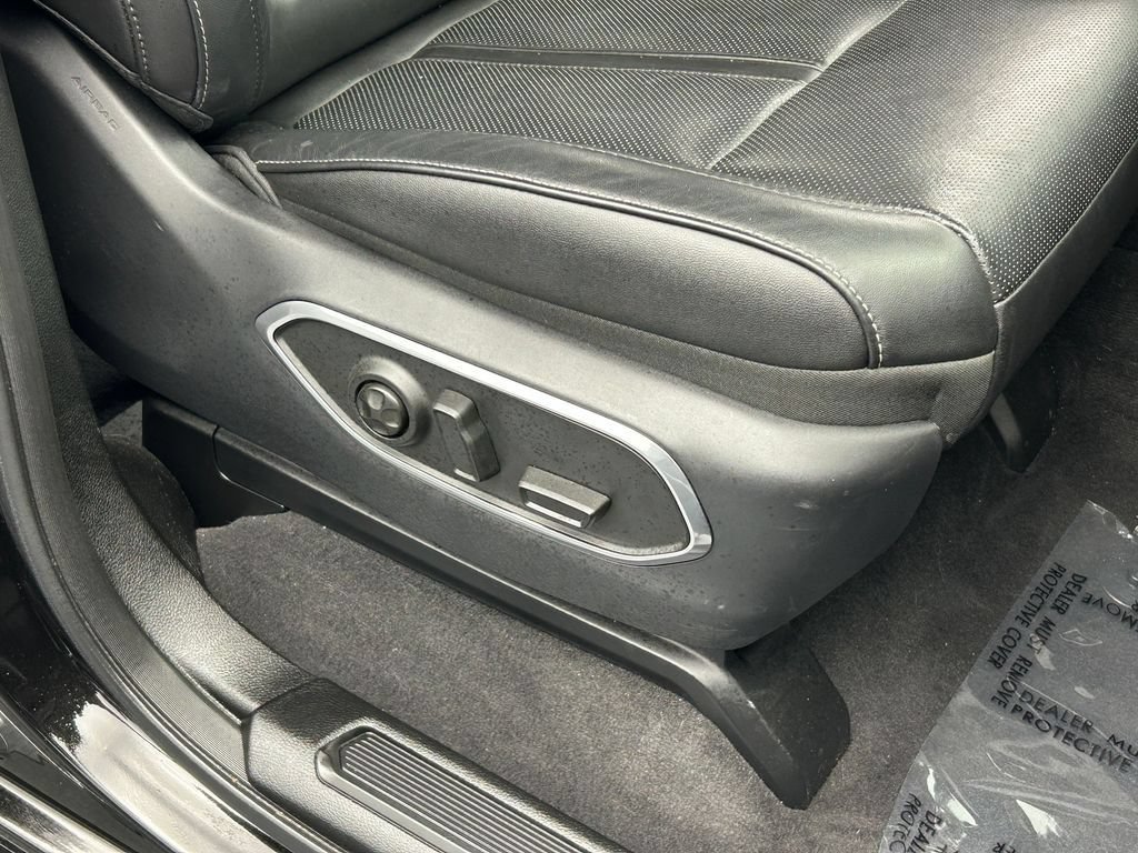 Used 2023 Jeep Wagoneer 4WD image 53
