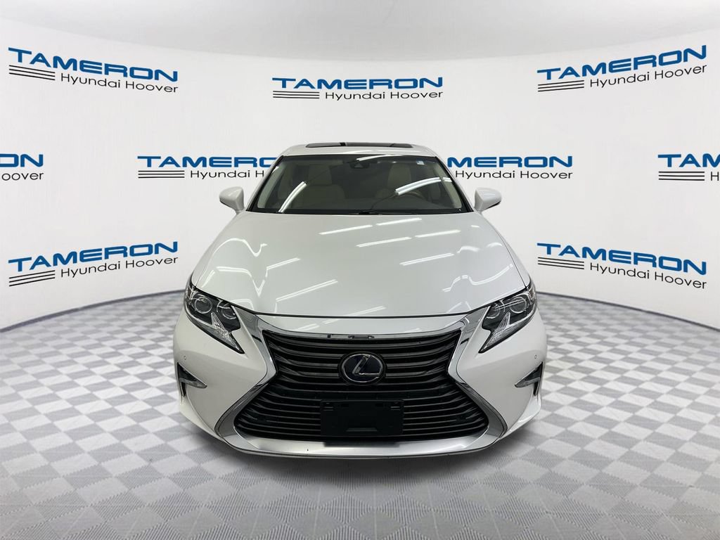 Used 2018 Lexus ES 300h w/ Luxury Package FWD image 8