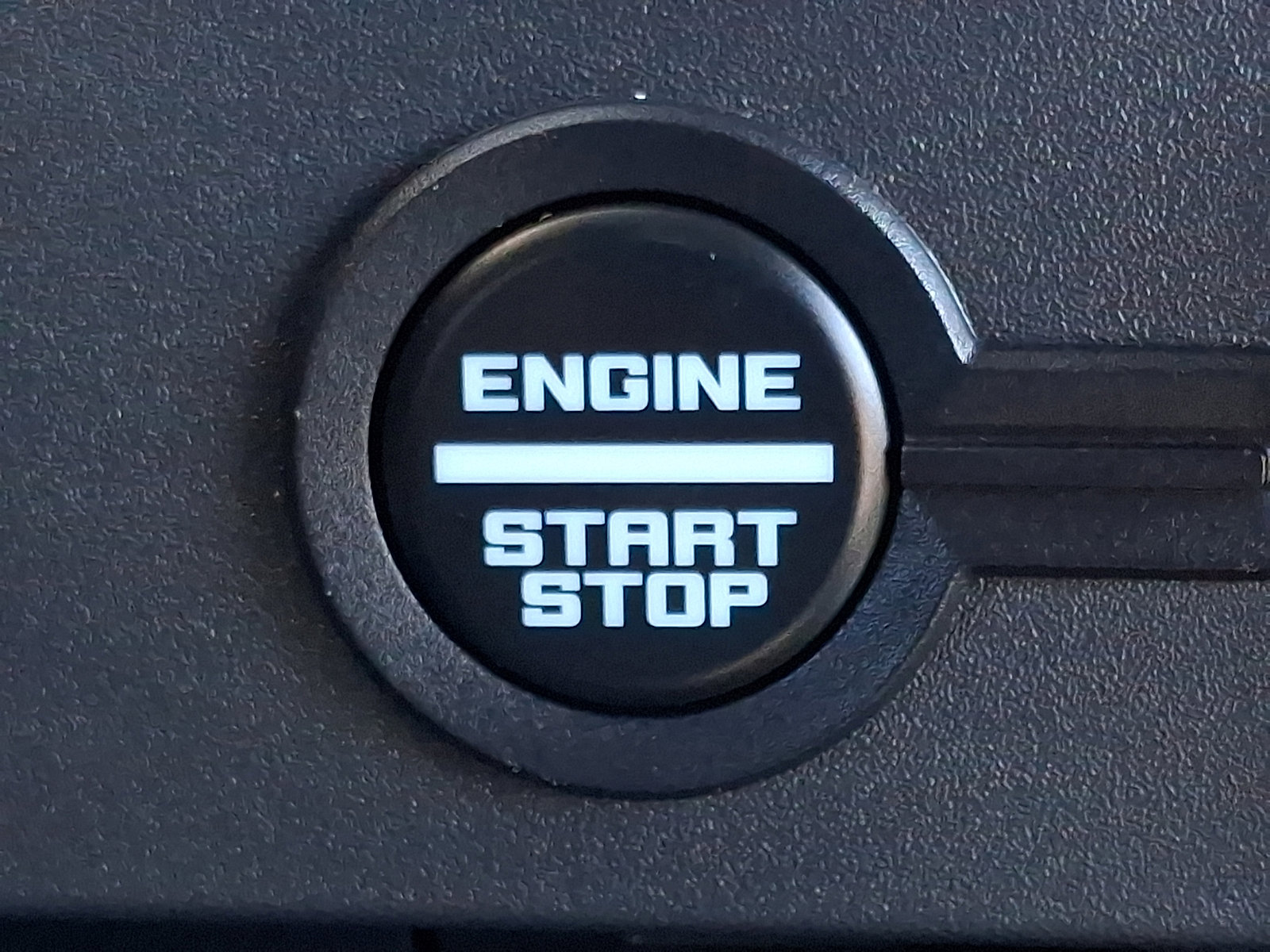 Used 2025 Ford Bronco Outer Banks AWD/4WD image 22