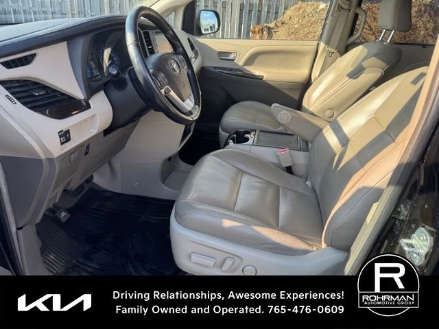 Used 2019 Toyota Sienna XLE FWD image 8