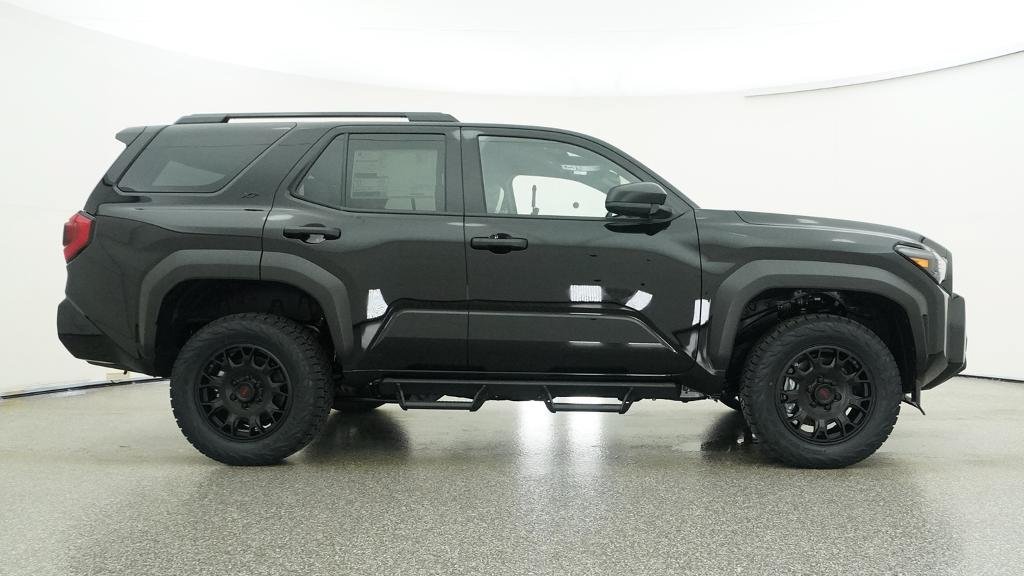 New 2026 Toyota 4Runner SR5 AWD/4WD image 13