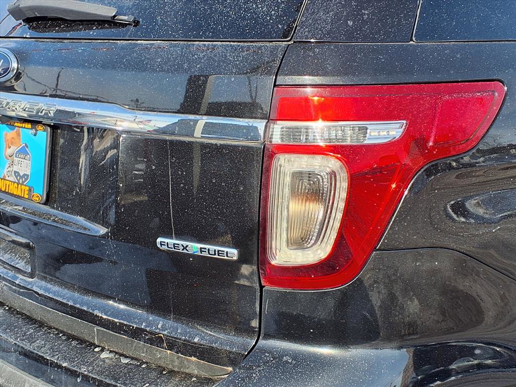 Used 2014 Ford Explorer XLT w/ Equipment Group 202A image 44