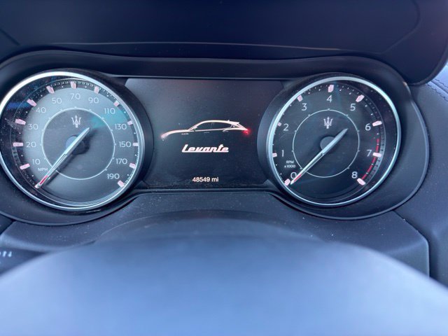 Used 2023 Maserati Levante Modena AWD/4WD image 11