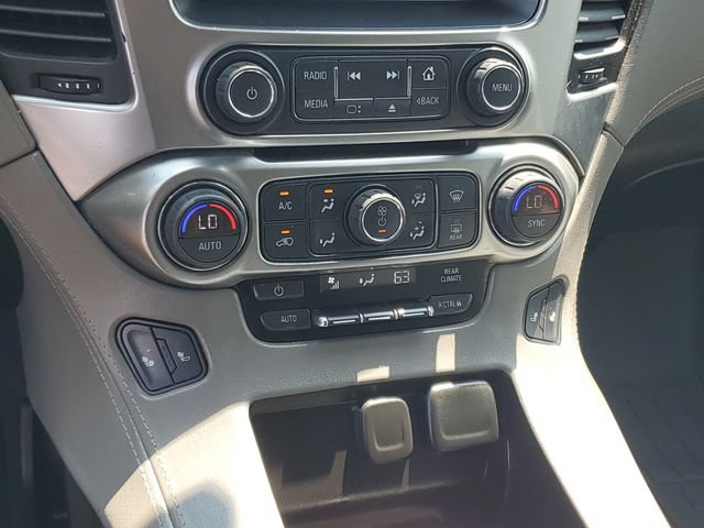 Used 2020 Chevrolet Suburban LT AWD/4WD image 26