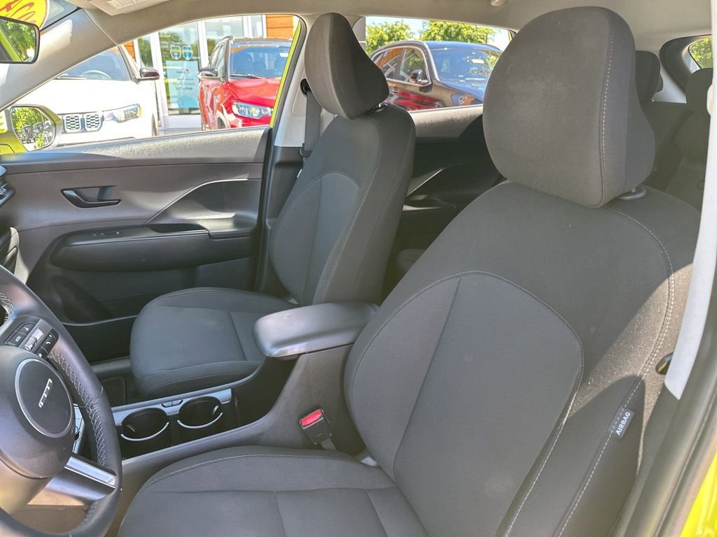 Used 2024 Hyundai Kona SEL FWD image 24