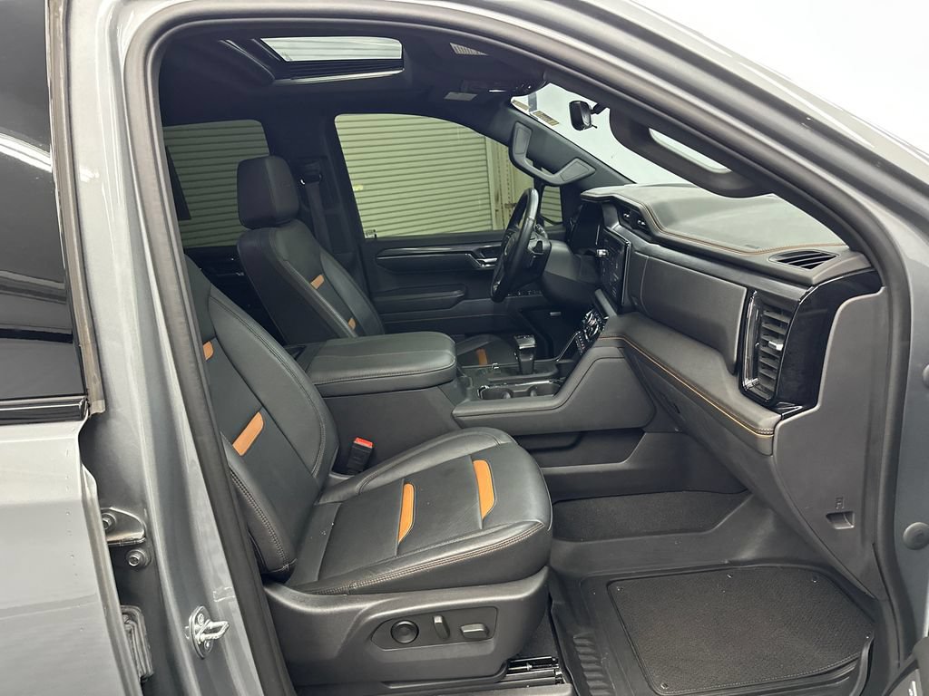 Used 2023 GMC Sierra 1500 AT4 w/ AT4 Premium Package AWD/4WD image 15