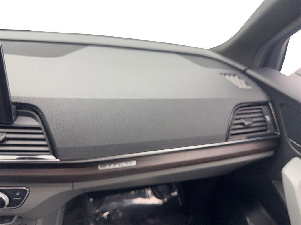 Used 2022 Audi Q5 2.0T Premium w/ Convenience Package image 59