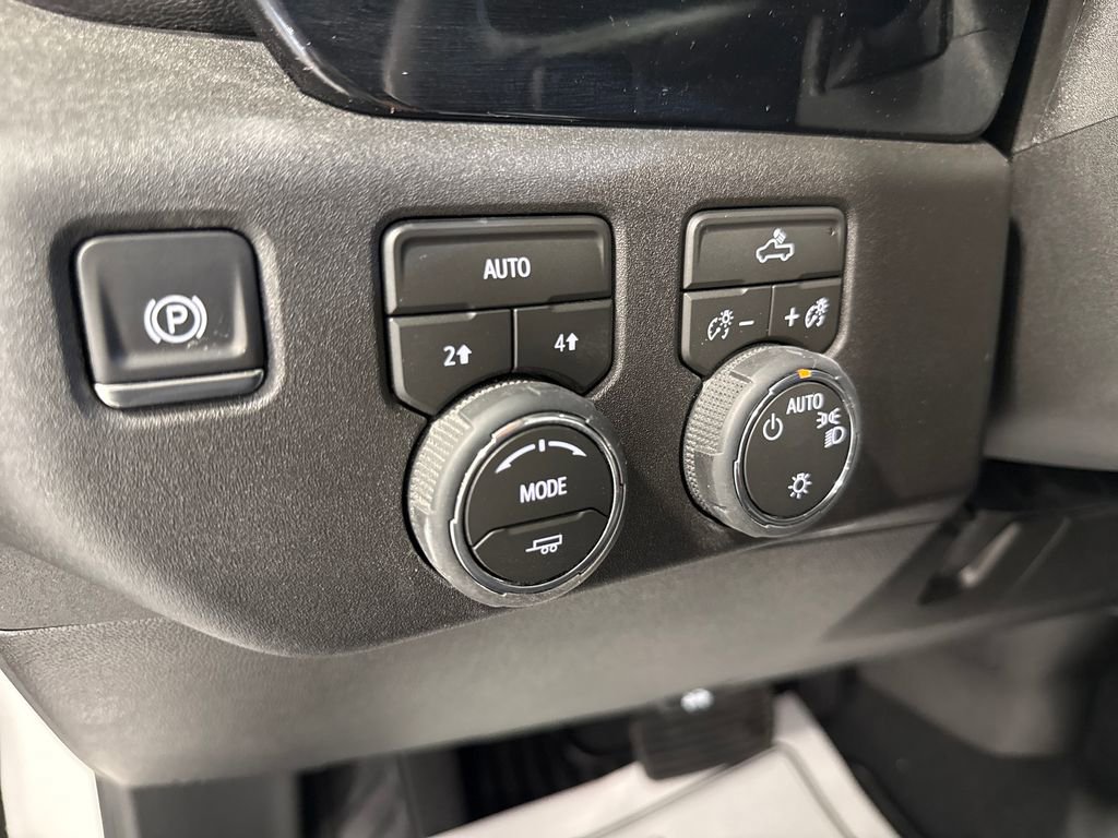 New 2026 Chevrolet Silverado 1500 LT AWD/4WD image 11