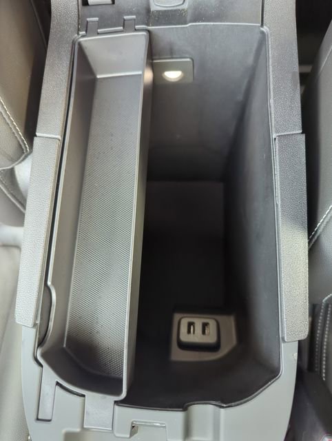 Used 2022 GMC Terrain SLT w/ LPO, Floor Liner Package image 30