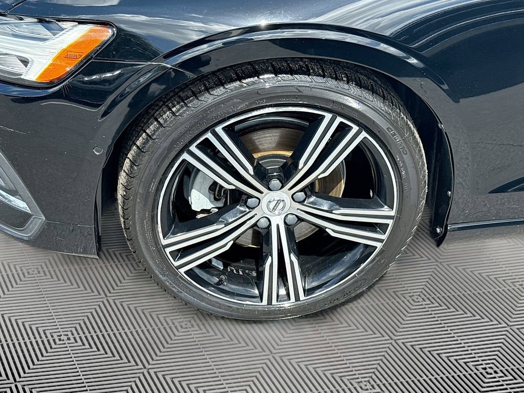 Used 2022 Volvo S60 B5 Inscription FWD image 36