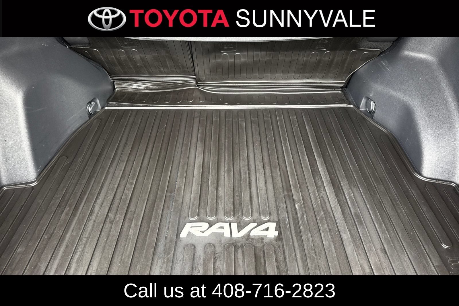 Used 2023 Toyota RAV4 XLE Premium AWD/4WD image 20