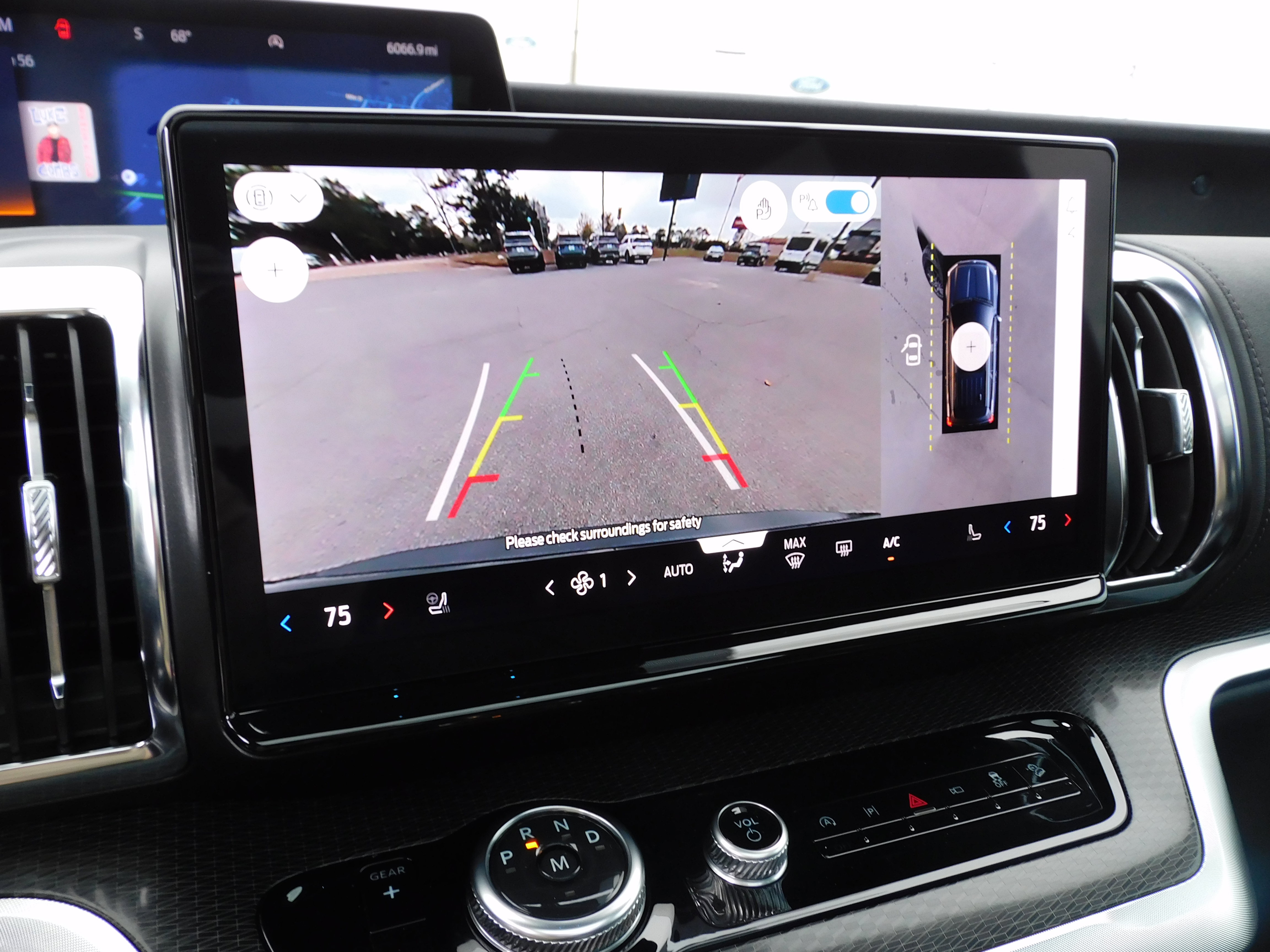 Used 2025 Ford Expedition Max Platinum w/ Stealth Performance Package image 20