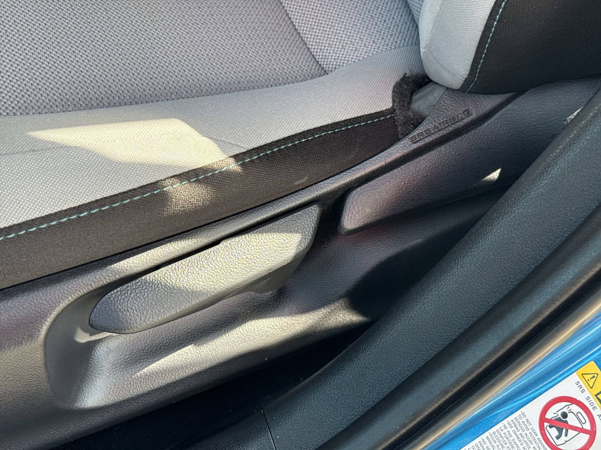 Certified 2019 Toyota Prius LE FWD image 14