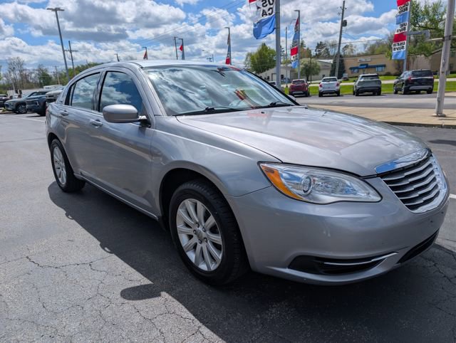 Used 2013 Chrysler 200 Touring w/ Cold Weather Group image 7