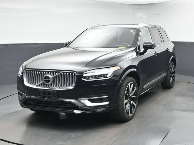 Used 2024 Volvo XC90 B6 Ultimate w/ Protection Package Premier AWD/4WD image 3