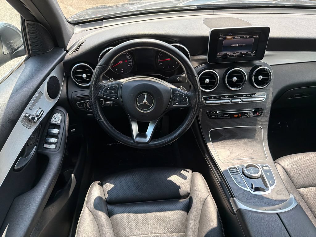 Used 2019 Mercedes-Benz GLC 300 image 23
