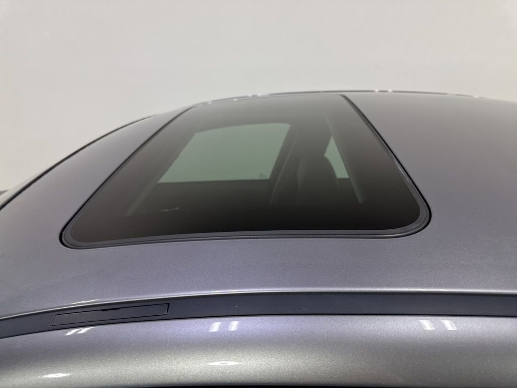 Used 2009 BMW 328i xDrive Sedan image 10