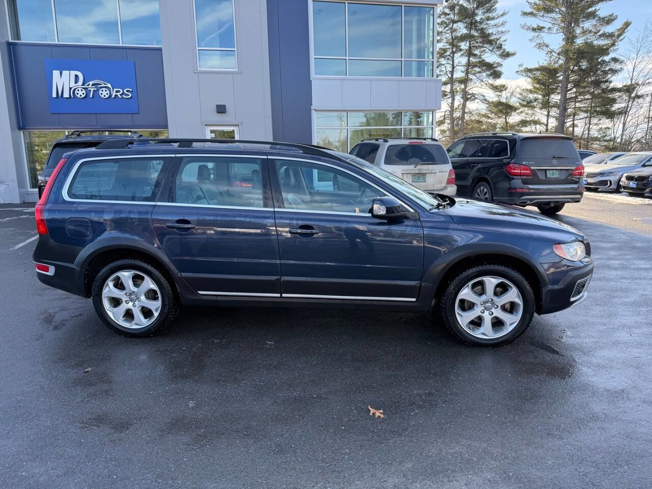 Used 2011 Volvo XC70 T6 image 5