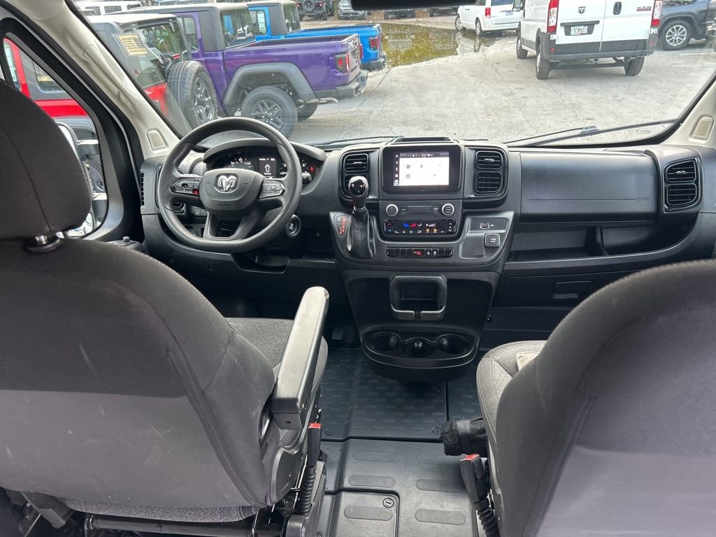 Used 2023 RAM ProMaster 2500 w/ Convenience Group image 28