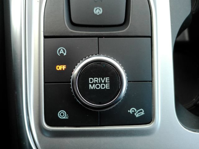 Used 2023 Ford Explorer XLT w/ Equipment Group 202A AWD/4WD image 44