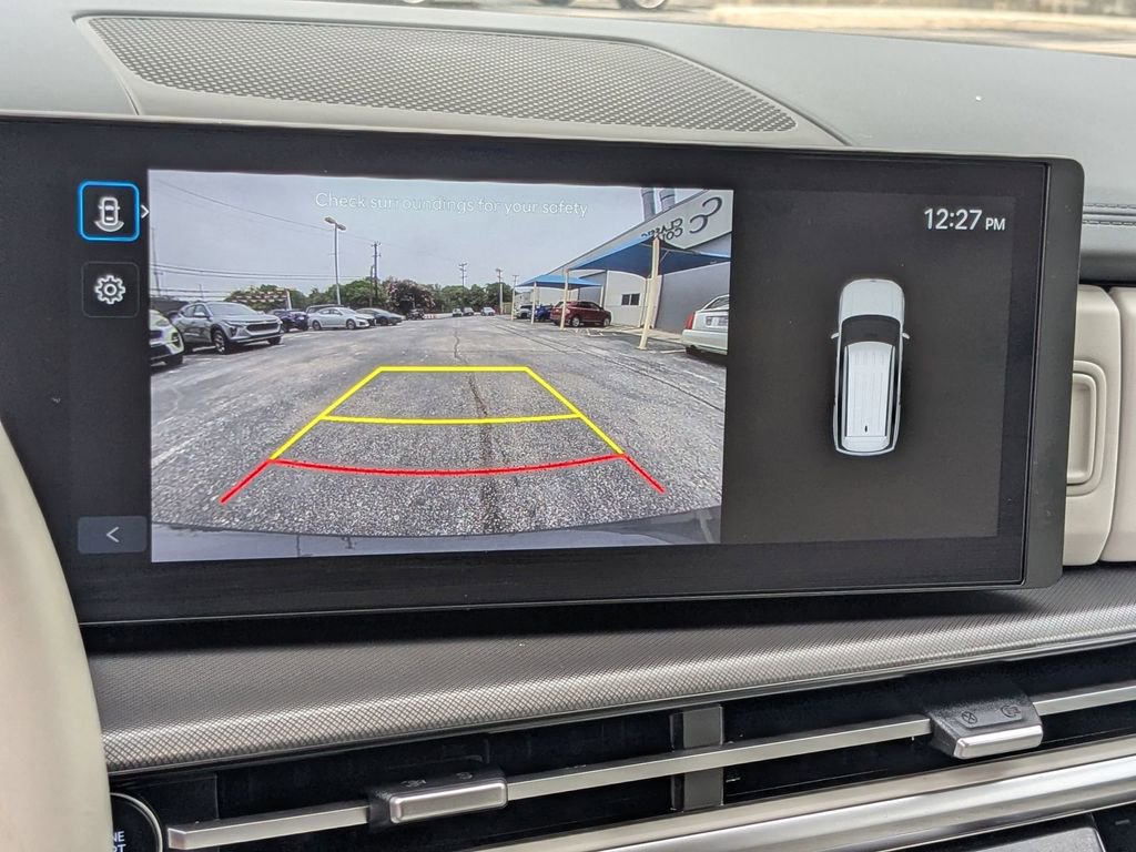 Used 2025 Hyundai Santa Fe SEL FWD image 20