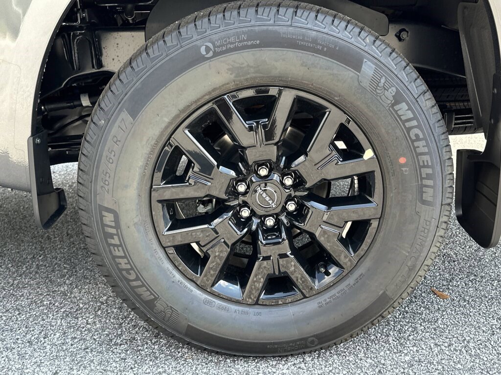New 2026 Nissan Frontier SV image 32