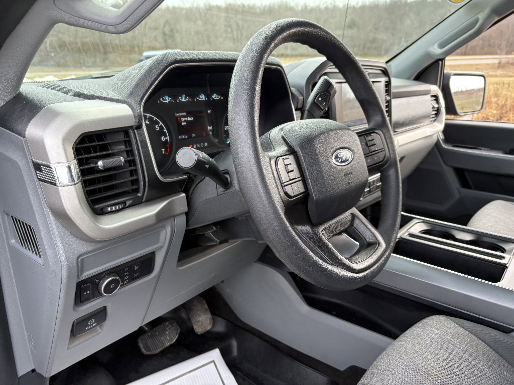 Used 2021 Ford F150 XLT AWD/4WD image 30