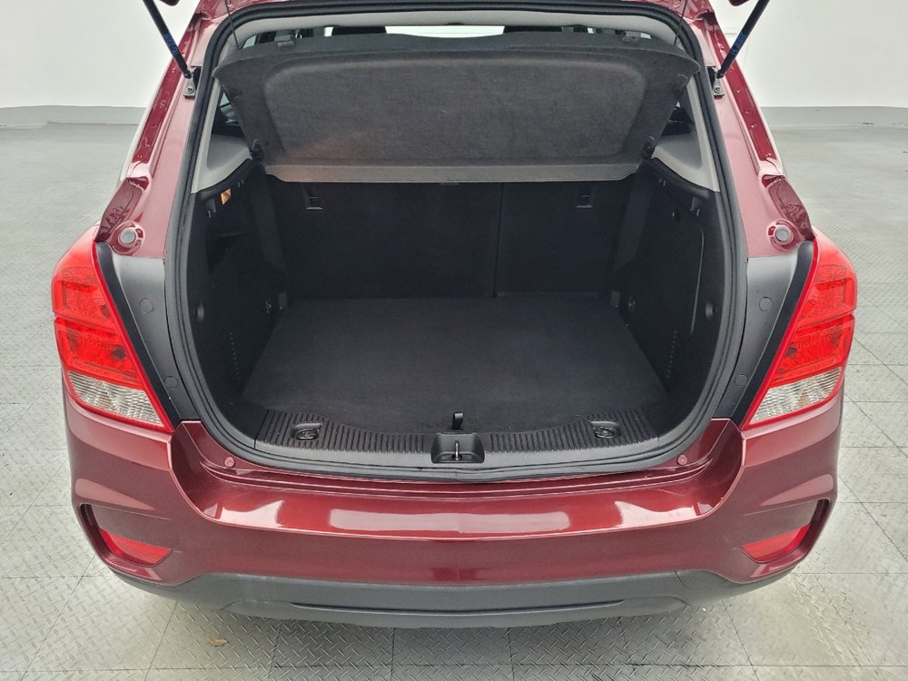 Used 2017 Chevrolet Trax LS image 29