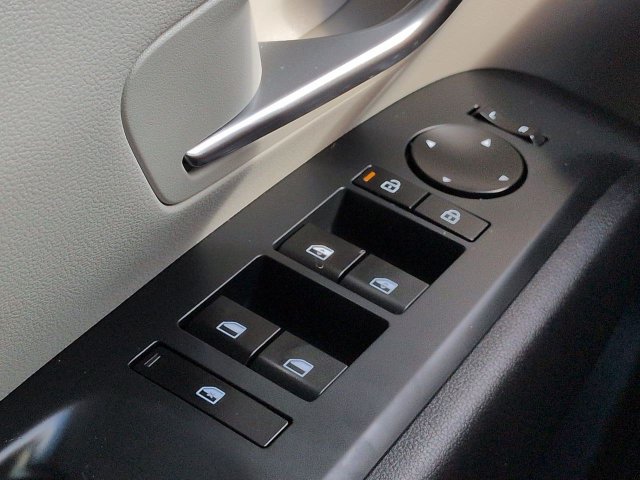 Used 2026 Hyundai Tucson SEL FWD image 23