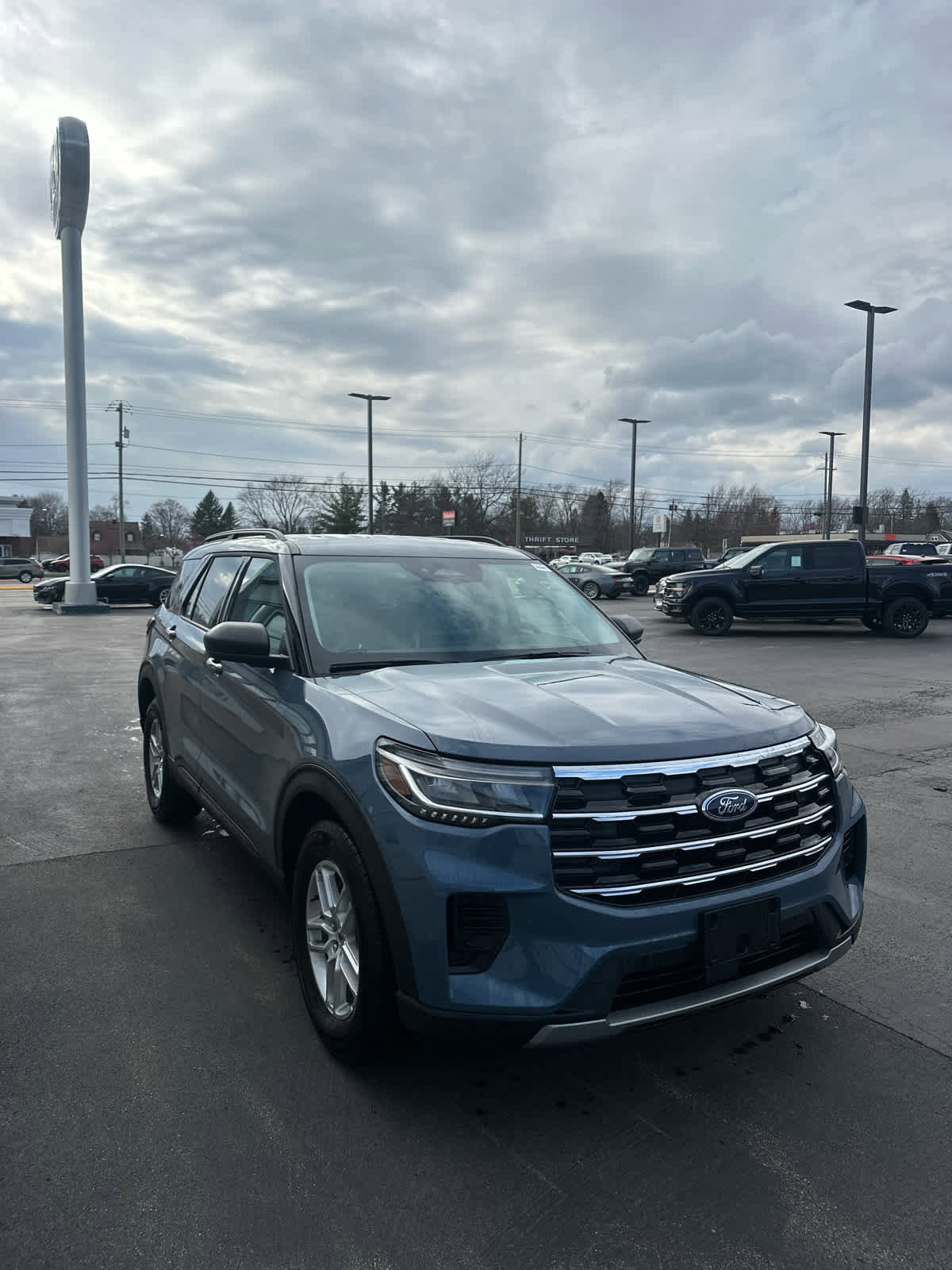 New 2026 Ford Explorer Active image 2