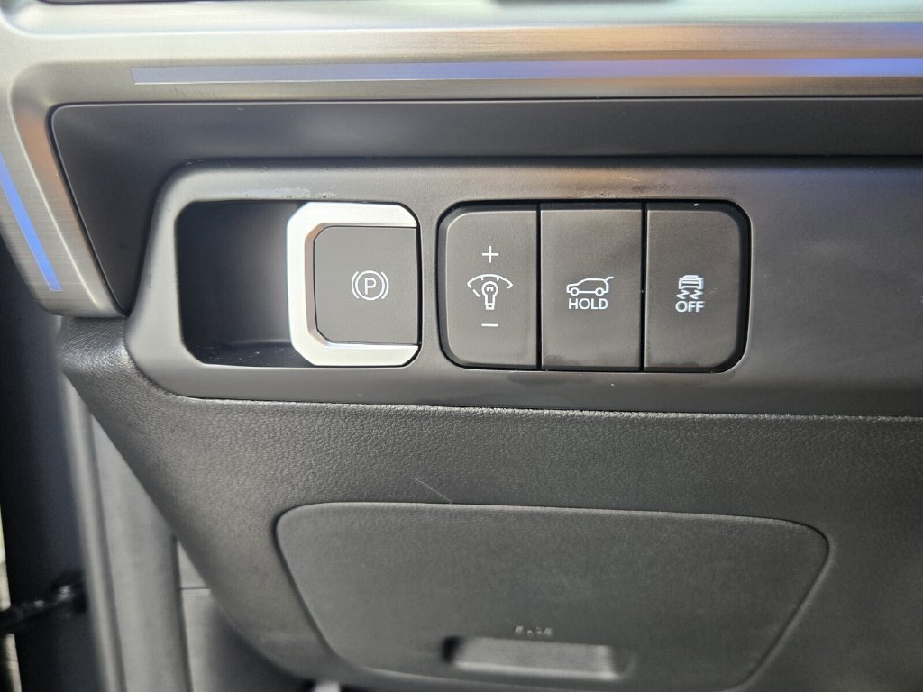 Certified 2026 Hyundai Santa Fe Limited FWD image 29