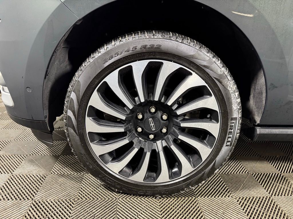 Certified 2023 Lincoln Navigator Black Label image 12