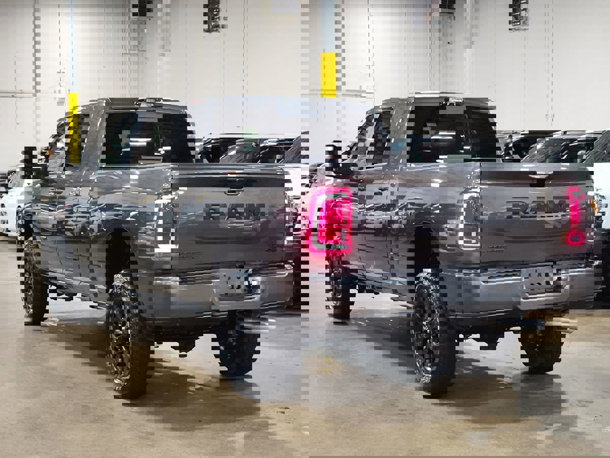 Used 2025 RAM 2500 Laramie w/ Night Edition image 11
