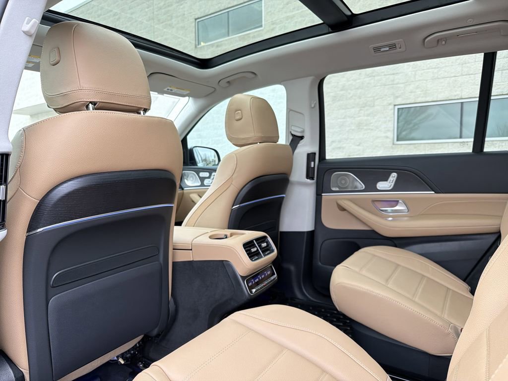 New 2026 Mercedes-Benz GLS 450 4MATIC image 13